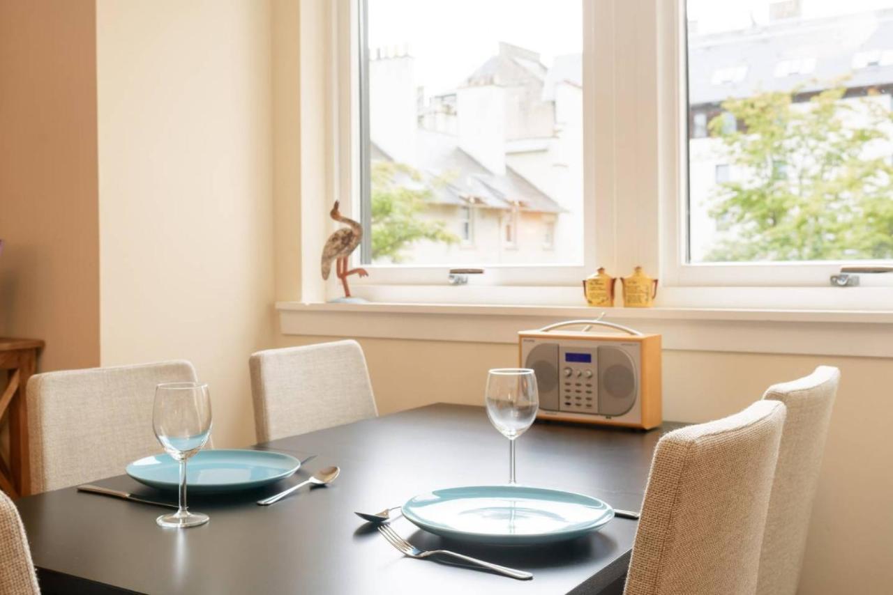 Altido Lovely Apartment For 4 With Free Parking エディンバラ エクステリア 写真